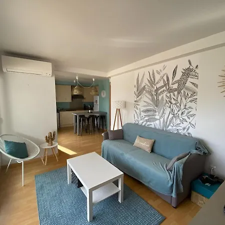 Superbe Renove, Avec Piscine * Roses