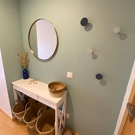 Apartment Superbe Renove, Avec Piscine
